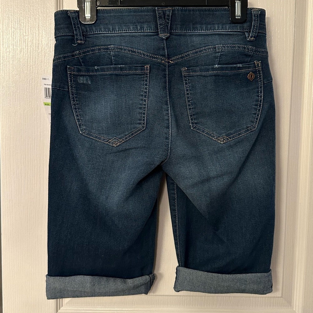Democracy Denim Shorts - Picture 3 of 13